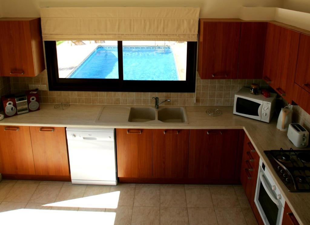 Eve Pissouri Xιnisteri Villa Номер фото